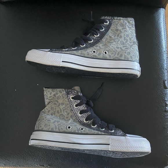 Airwalk High Top Sneakers - Picture 5 of 7